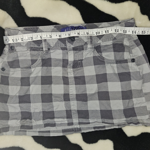 Miley Cyrus And Max Azria Gray Checkered Plaid Mini Skirt Vintage - Picture 4 of 6